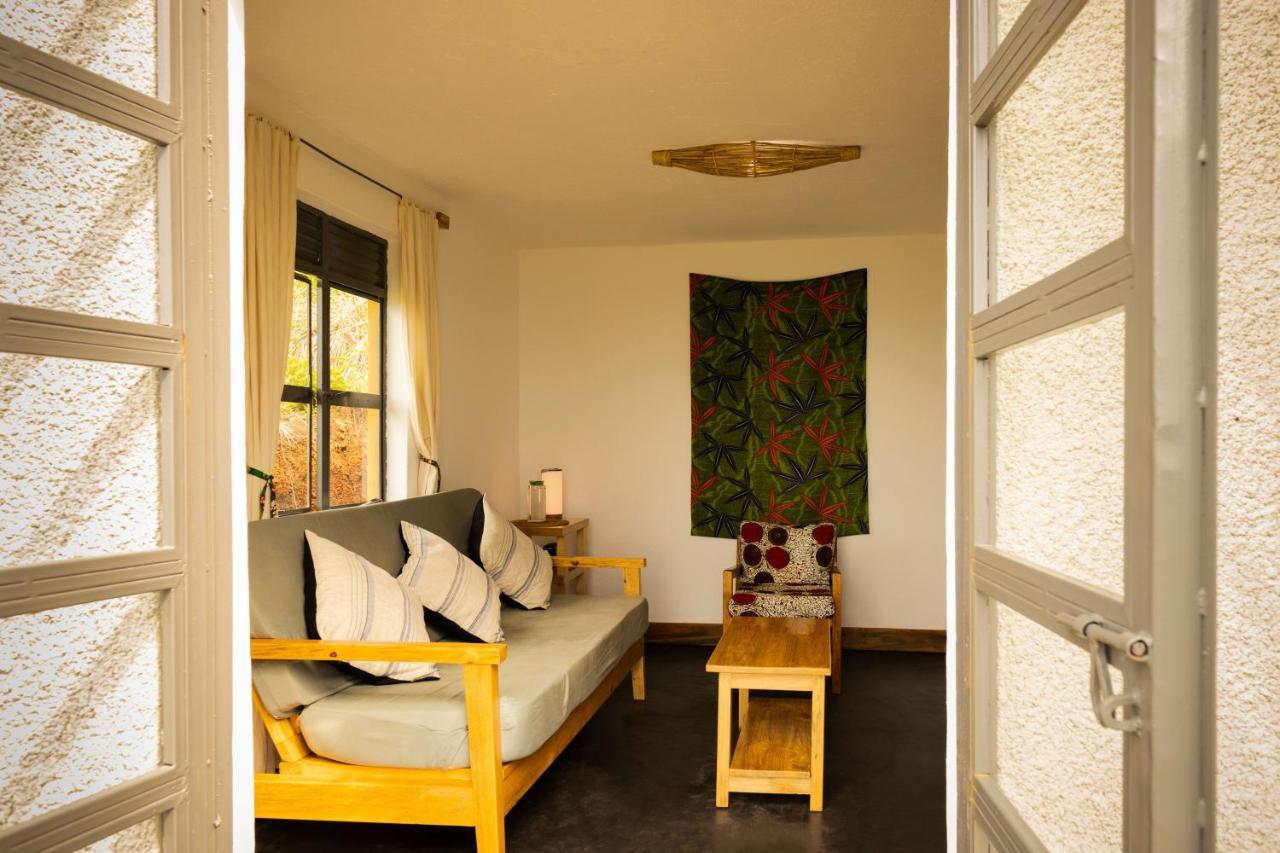 Isunga Lodge Kibale National Park Экстерьер фото