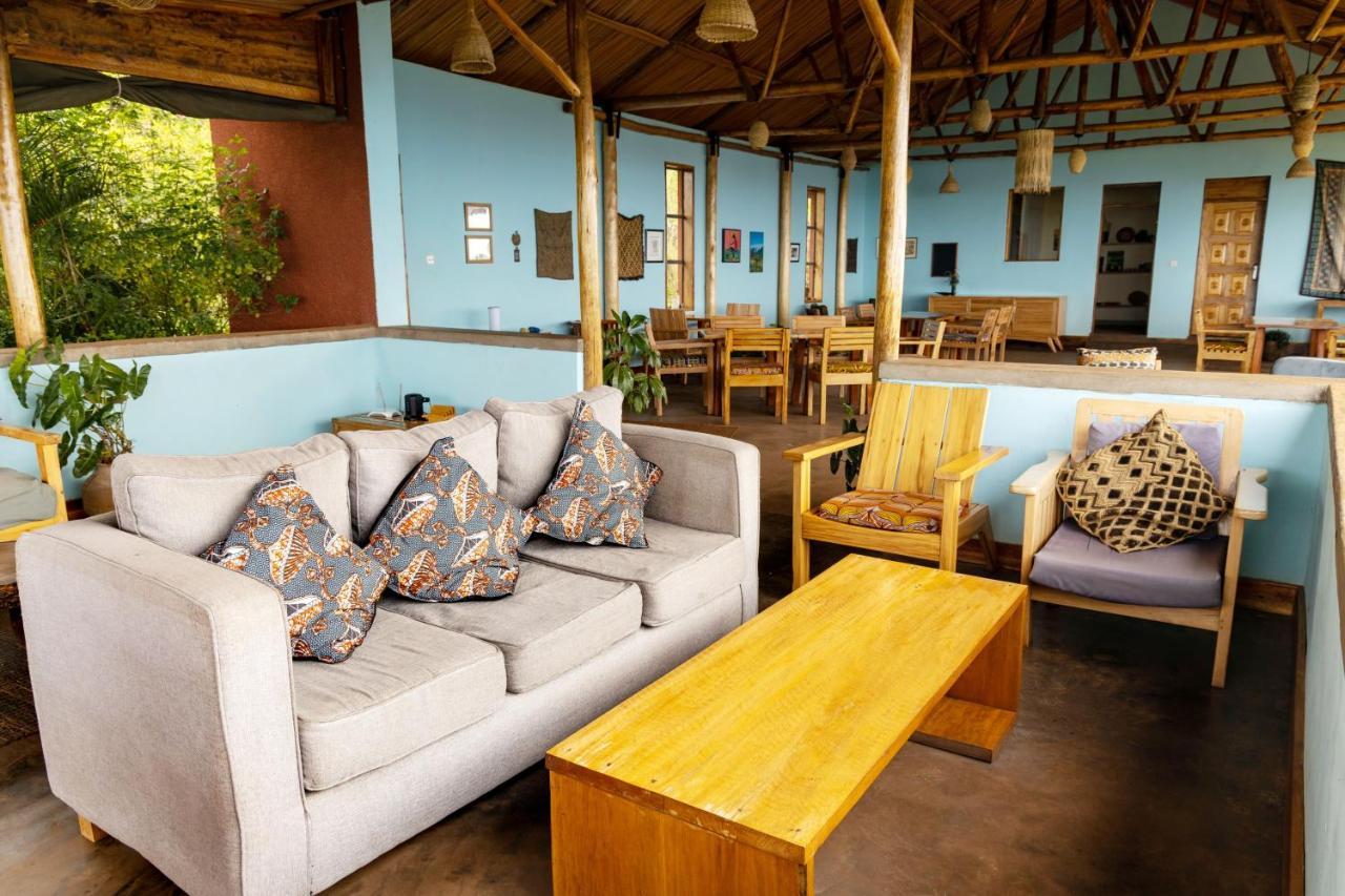 Isunga Lodge Kibale National Park Экстерьер фото