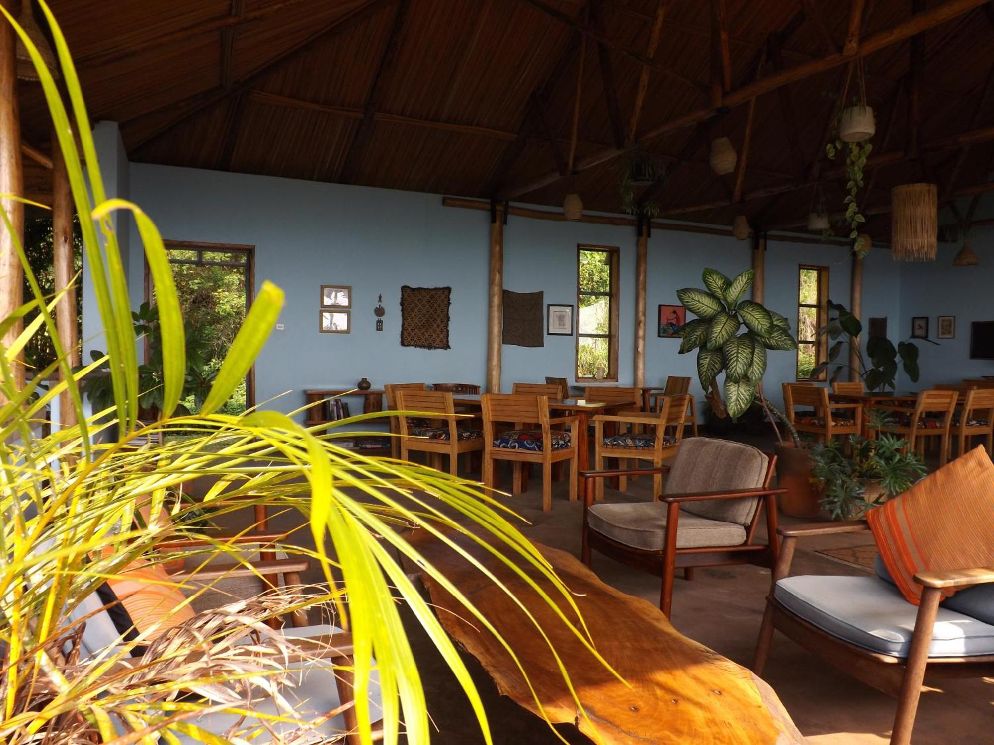 Isunga Lodge Kibale National Park Экстерьер фото