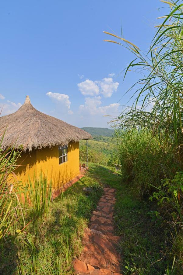 Isunga Lodge Kibale National Park Экстерьер фото